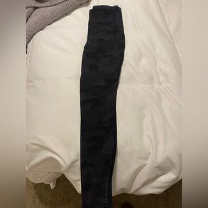 Brand new Lululemon swift speed HR tight 28” in camo